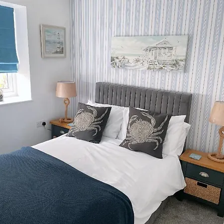 Plain Sailing 2 Min Walk To The Harbour Amazing Location Apartment Brixham Exterior photo